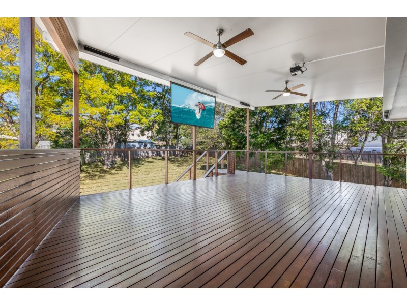 5 QUEEN STREET, Blackstone QLD 4304
