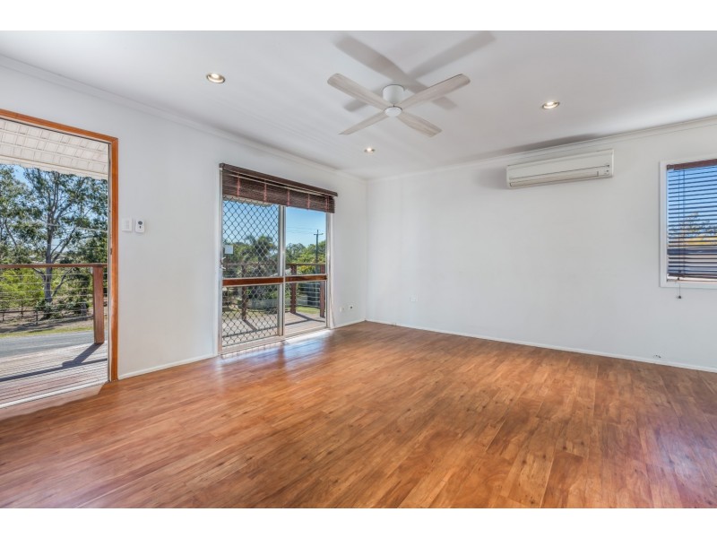 5 QUEEN STREET, Blackstone QLD 4304