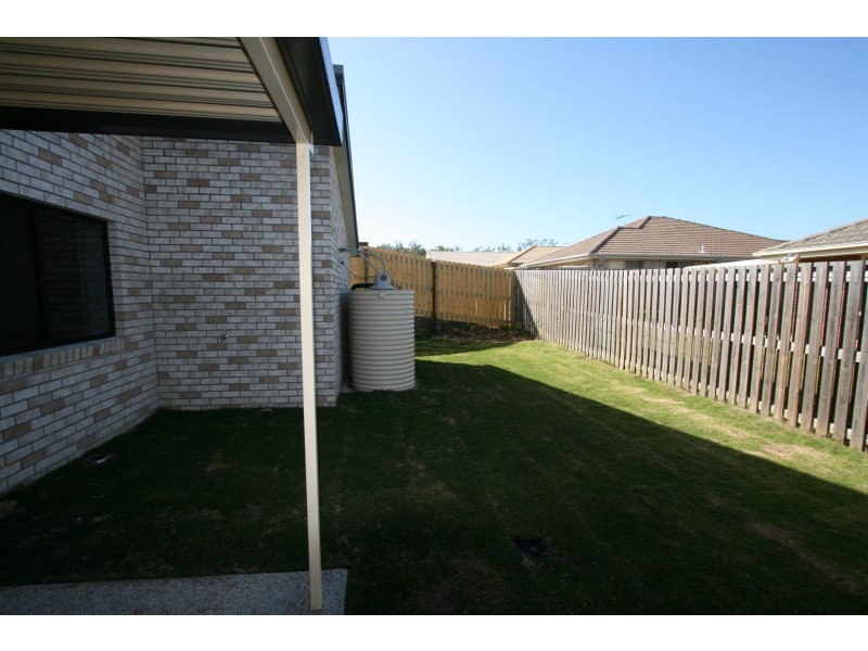 5 Fiery Street, Brassall QLD 4305