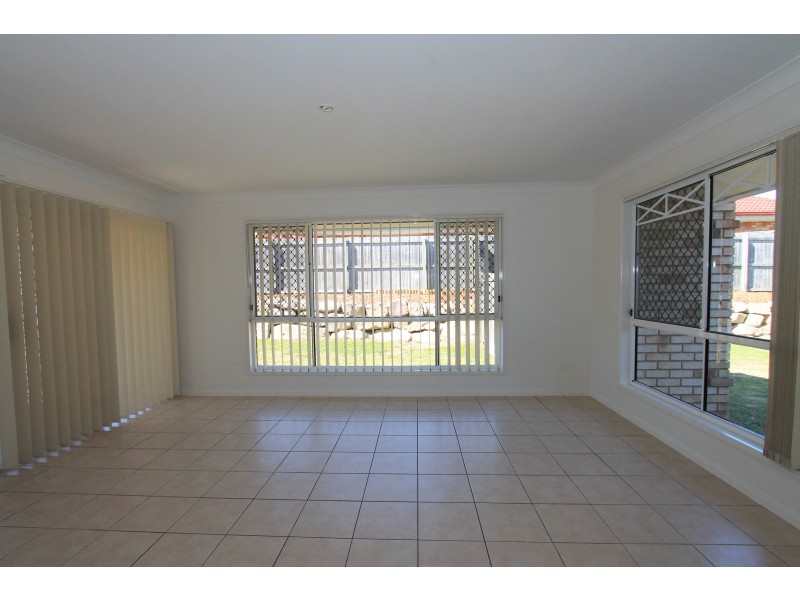 4 Stitz Court, Brassall QLD 4305