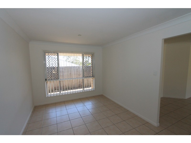 4 Stitz Court, Brassall QLD 4305