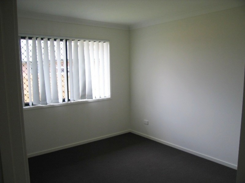 6 Heron Close, Lowood QLD 4311