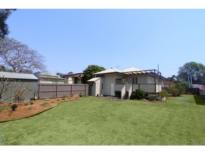 26 Woodford Street, One Mile QLD 4305