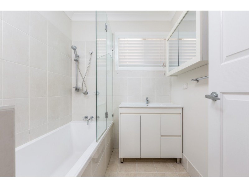 4 Trumper Street, East Ipswich QLD 4305