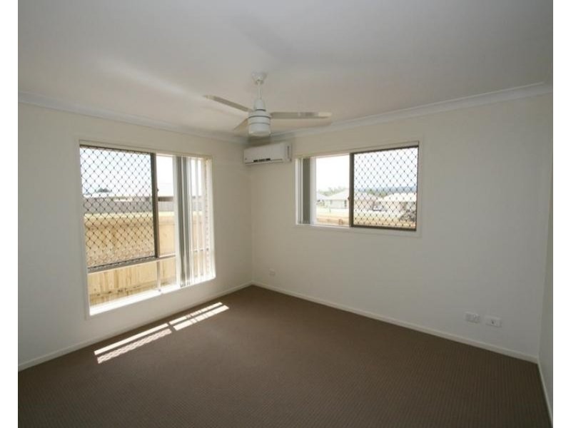 6 Armani Avenue, Wulkuraka QLD 4305