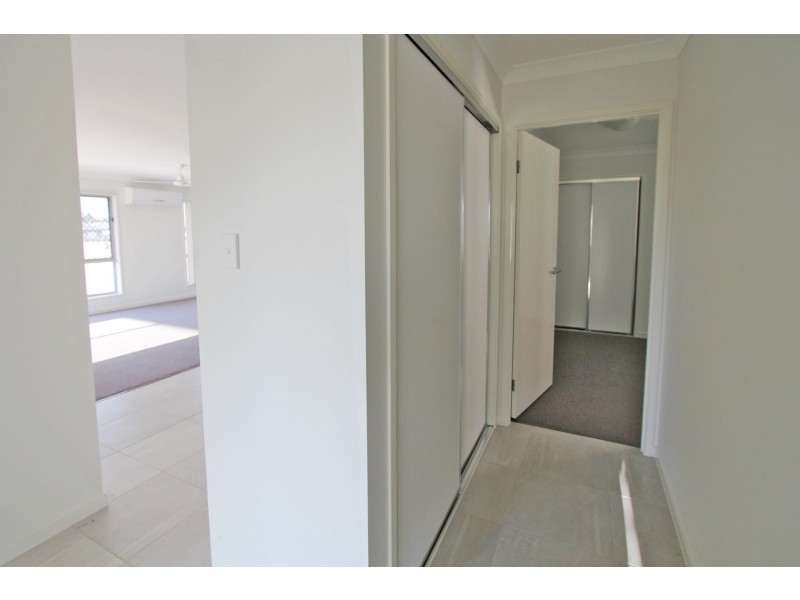 77 Tawney Street, Lowood QLD 4311