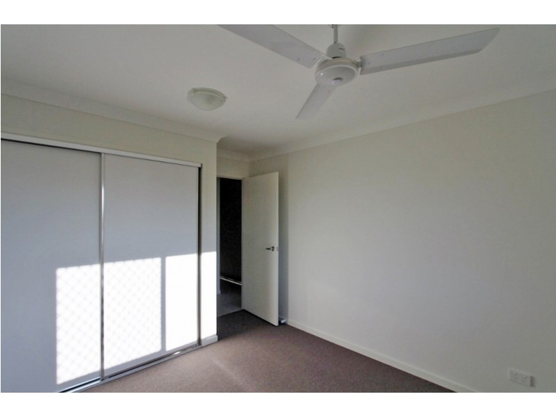 77 Tawney Street, Lowood QLD 4311