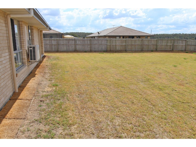 77 Tawney Street, Lowood QLD 4311