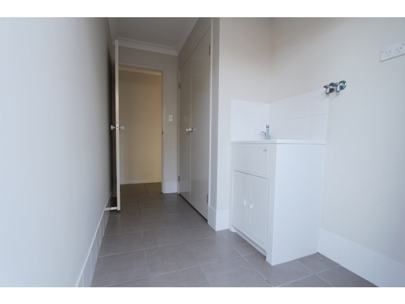 4 Whiteley Court, Brassall QLD 4305