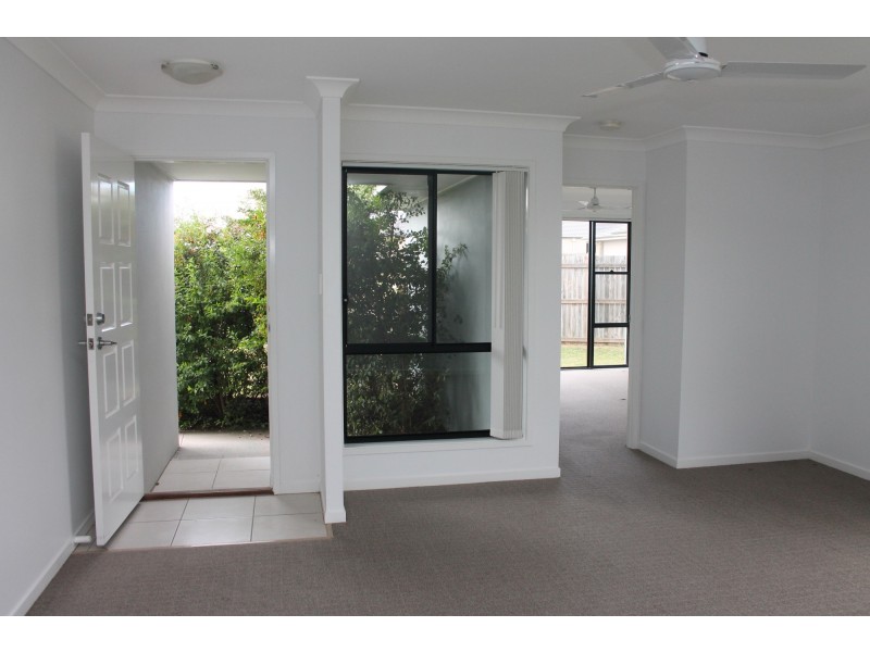 60 Sandpiper Drive, Lowood QLD 4311