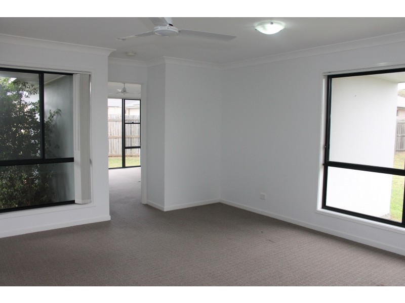 60 Sandpiper Drive, Lowood QLD 4311