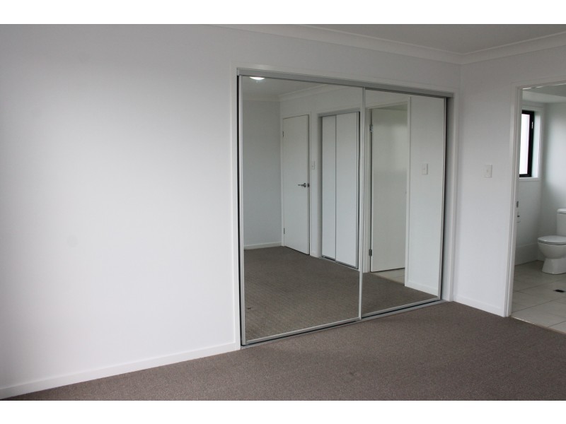 60 Sandpiper Drive, Lowood QLD 4311