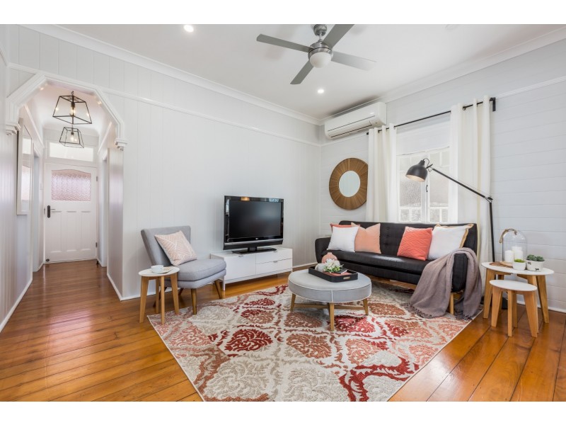 23 MOFFATT STREET, Ipswich QLD 4305