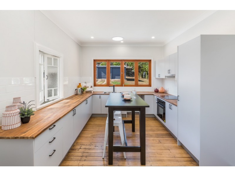23 MOFFATT STREET, Ipswich QLD 4305