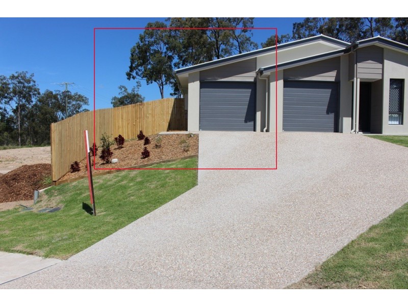 2/6 Soho Drive, Deebing Heights QLD 4306