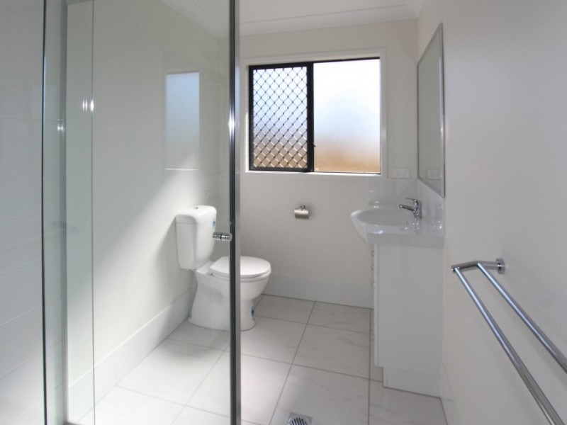 2/6 Soho Drive, Deebing Heights QLD 4306