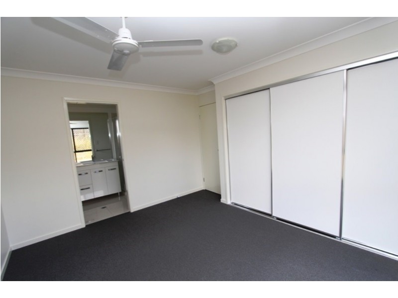 2/39 Tawney Street, Lowood QLD 4311
