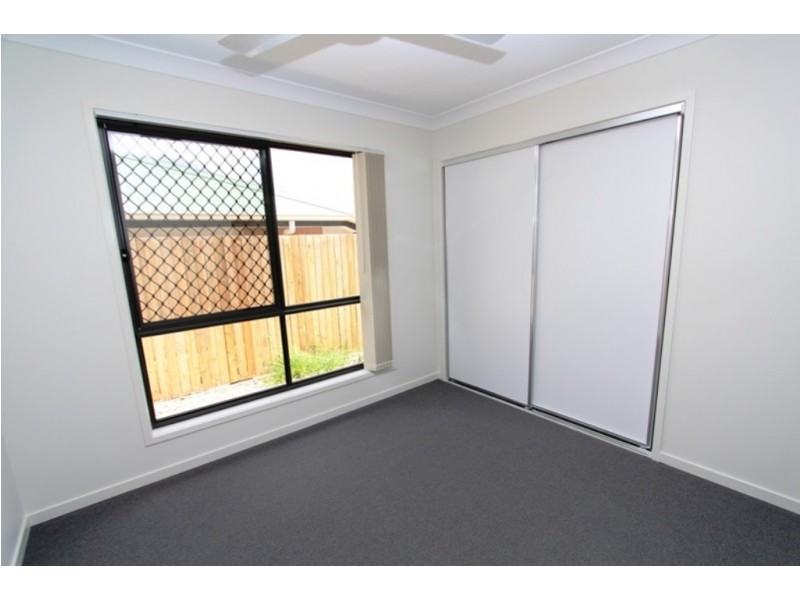 2/39 Tawney Street, Lowood QLD 4311
