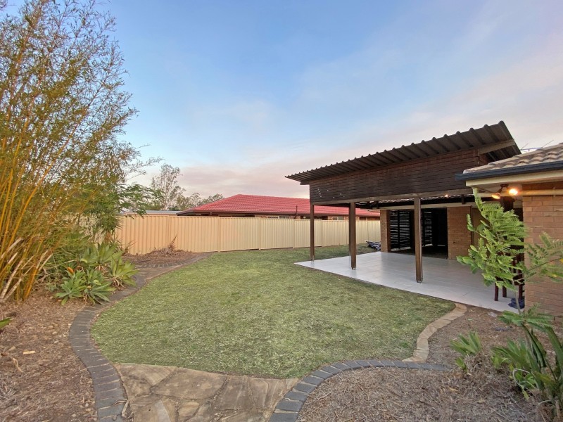18 CONNEMARA COURT, Yamanto QLD 4305