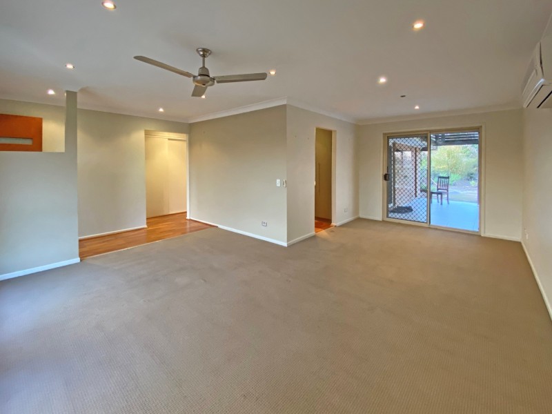 18 CONNEMARA COURT, Yamanto QLD 4305
