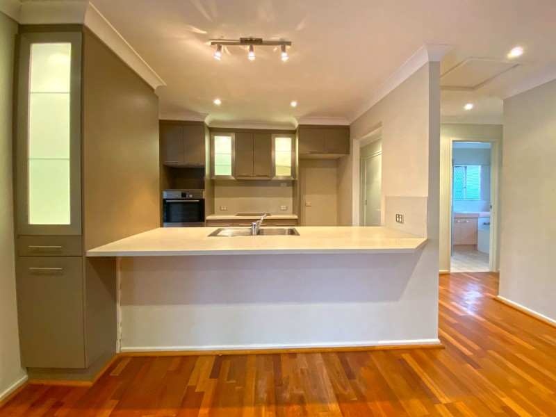 18 CONNEMARA COURT, Yamanto QLD 4305