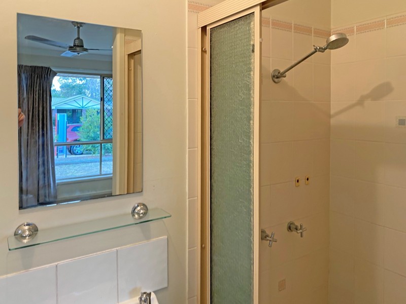 18 CONNEMARA COURT, Yamanto QLD 4305