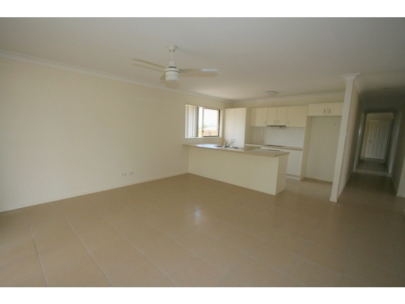 17 Armani Avenue, Wulkuraka QLD 4305