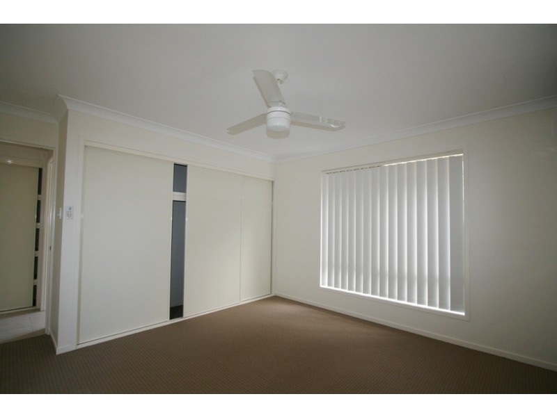 17 Armani Avenue, Wulkuraka QLD 4305