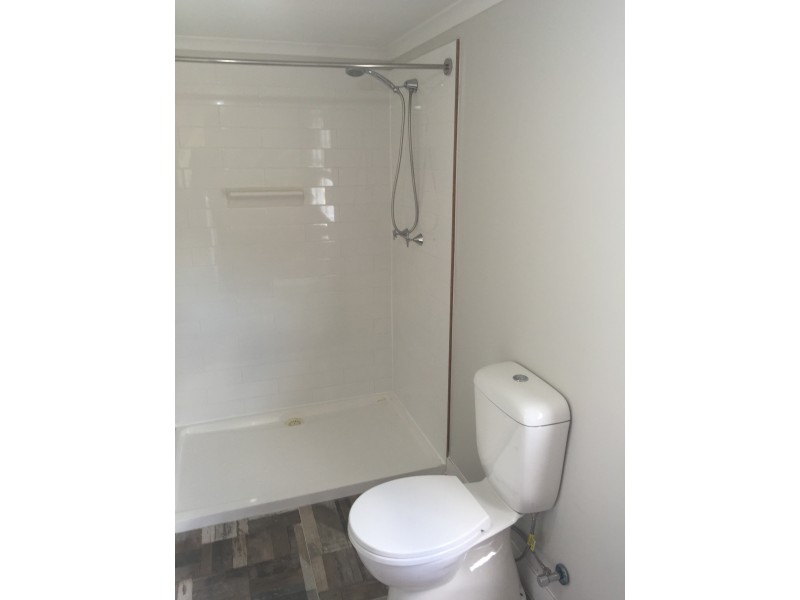 27 Fielding Road, College View QLD 4343