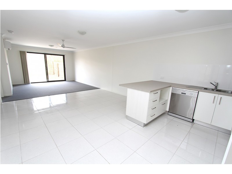 1/39 Tawney Street, Lowood QLD 4311