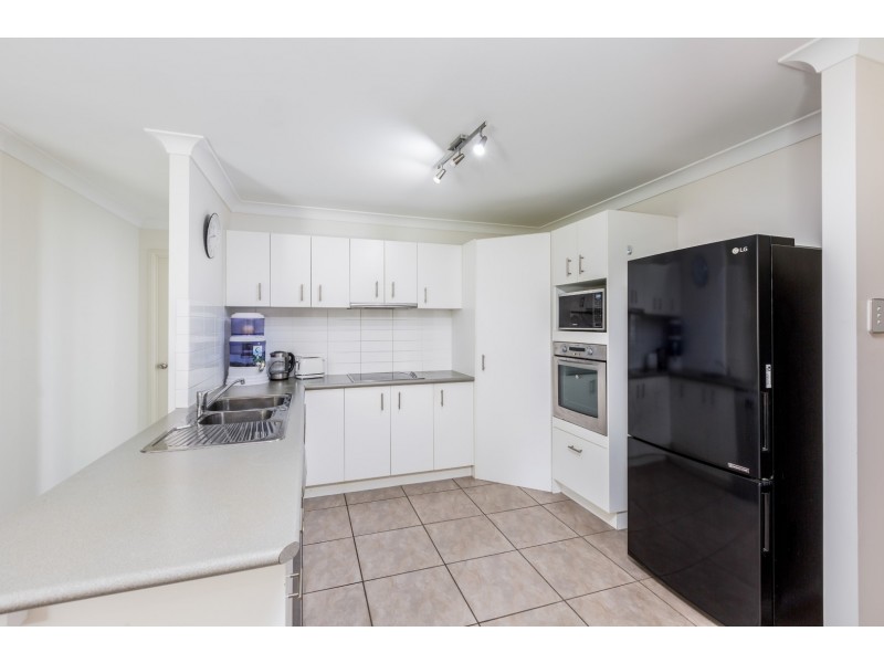 8 MCCUBBIN COURT, Goodna QLD 4300
