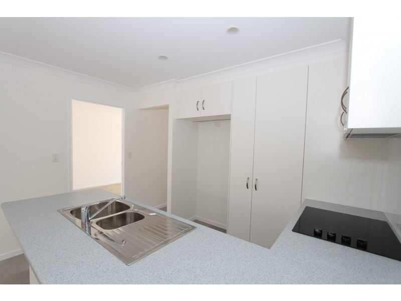 1/29 CONIFER AVENUE, Brassall QLD 4305