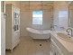 160 WHITEHILL ROAD, Raceview QLD 4305