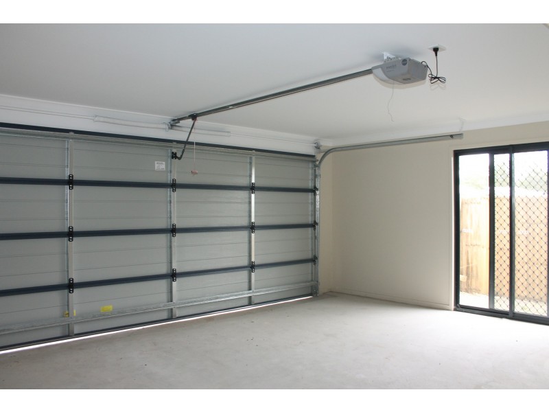 28 Brentwood Drive, Bundamba QLD 4304
