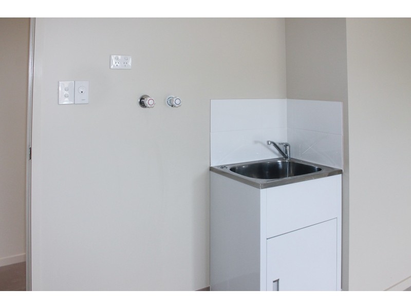 28 Brentwood Drive, Bundamba QLD 4304