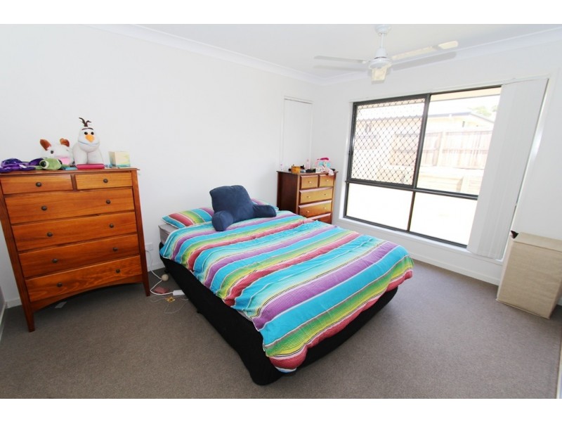 1/7 Kestrel Street, Lowood QLD 4311