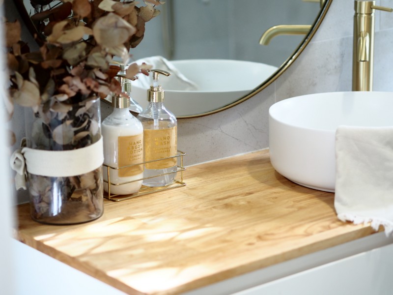 1 LAW STREET, Bundamba QLD 4304