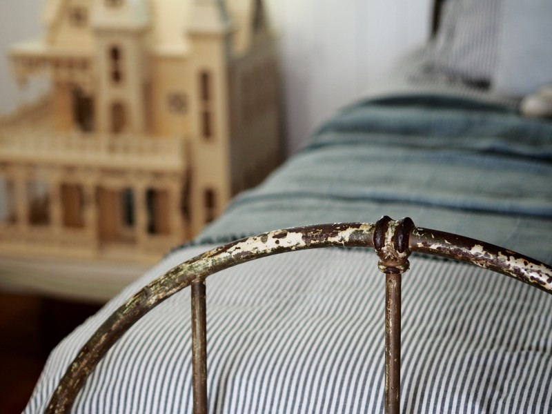 1 LAW STREET, Bundamba QLD 4304