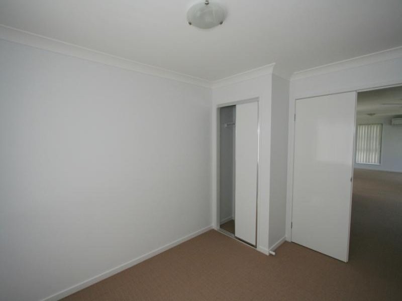 23 Sandpiper Drive, Lowood QLD 4311