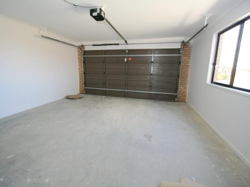 23 Sandpiper Drive, Lowood QLD 4311