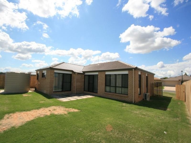 23 Sandpiper Drive, Lowood QLD 4311