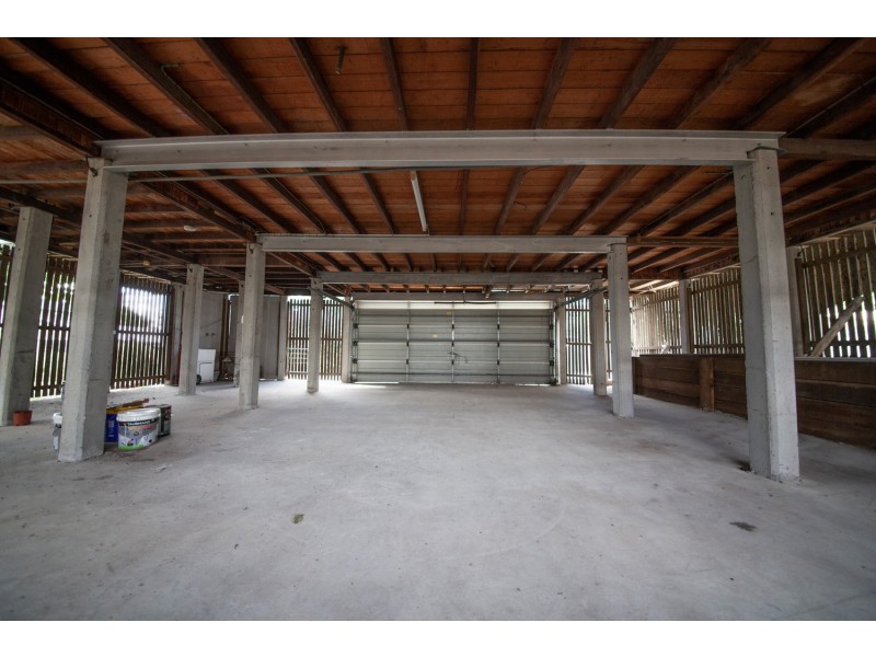 14 Blackstone Road, Newtown QLD 4305