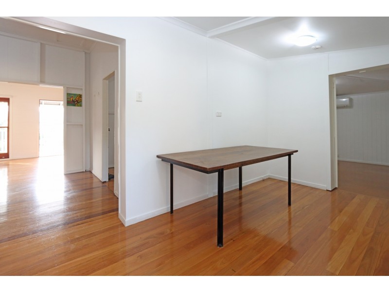 36 MACGREGOR STREET, Woodend QLD 4305