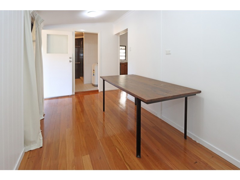 36 MACGREGOR STREET, Woodend QLD 4305