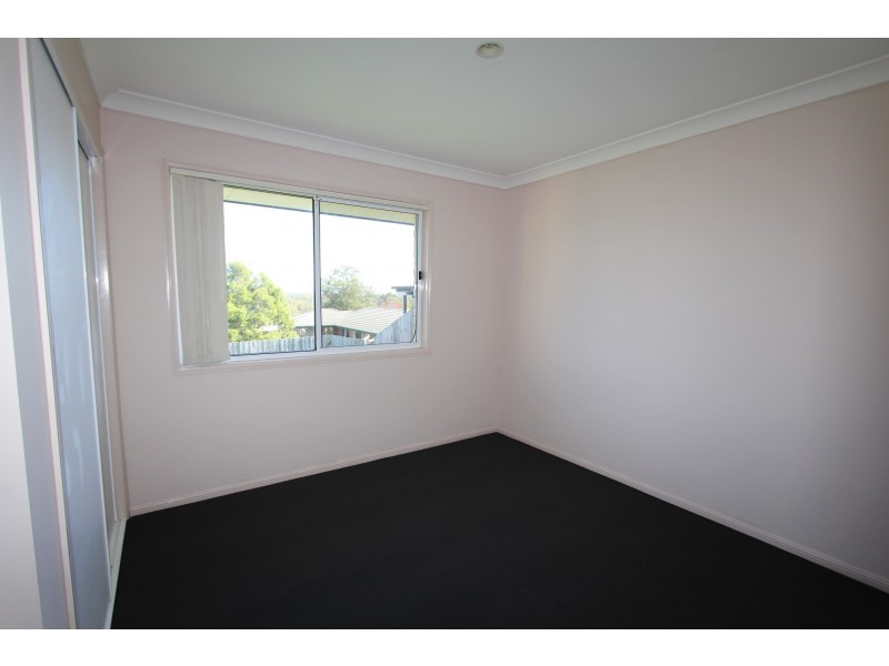 19 Lagoona Court, Churchill QLD 4305