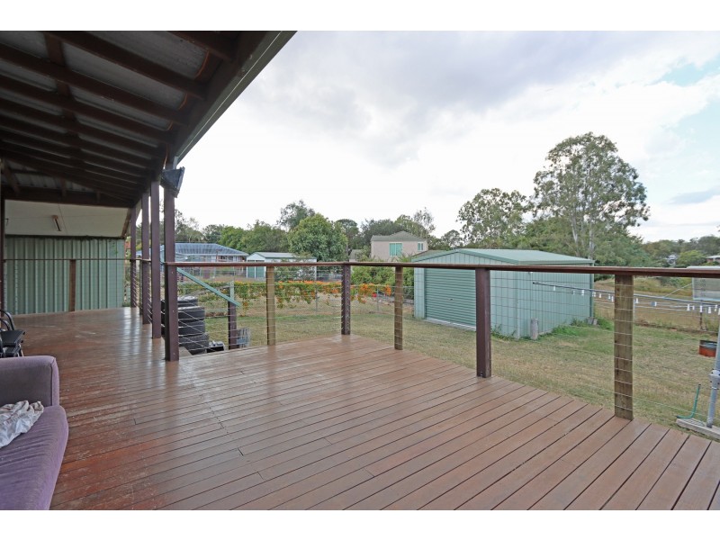 27 LOGAN STREET, North Booval QLD 4304