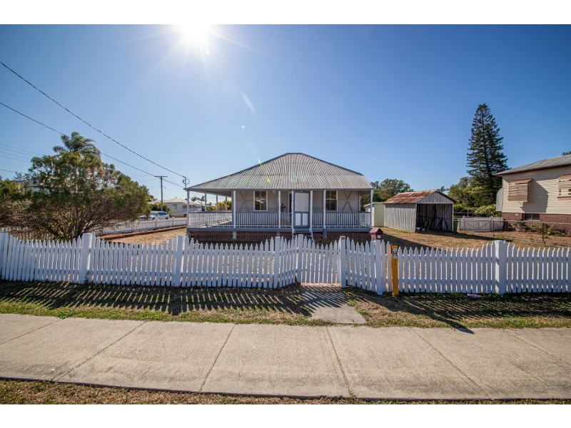 38 Blackstone Road, Newtown QLD 4305