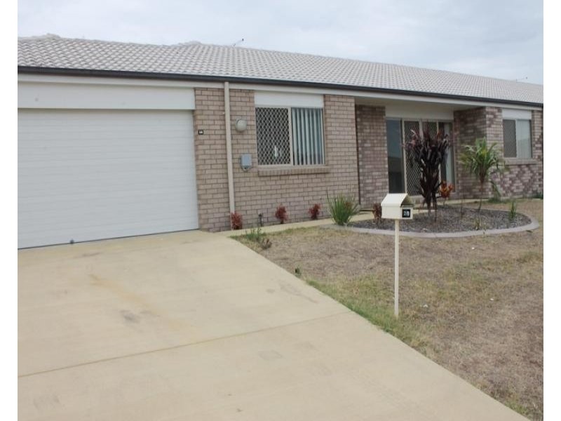 2/8 Tawney Street, Lowood QLD 4311