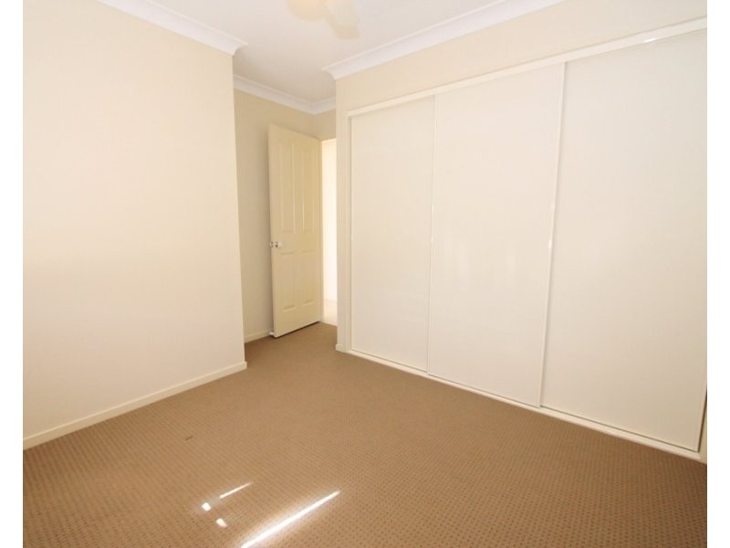 11 Chanel Court, Wulkuraka QLD 4305