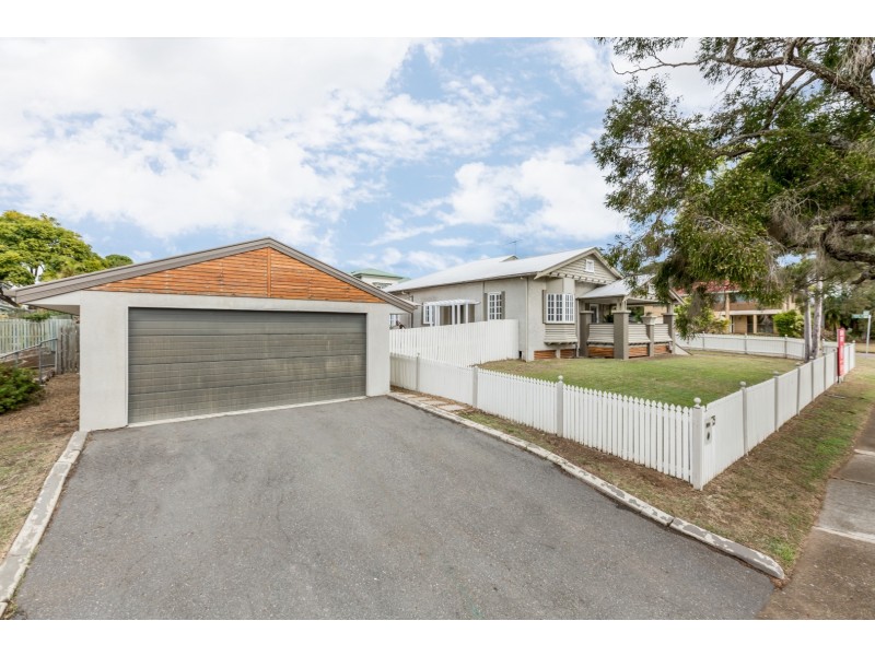 79 GLEBE ROAD, Silkstone QLD 4304